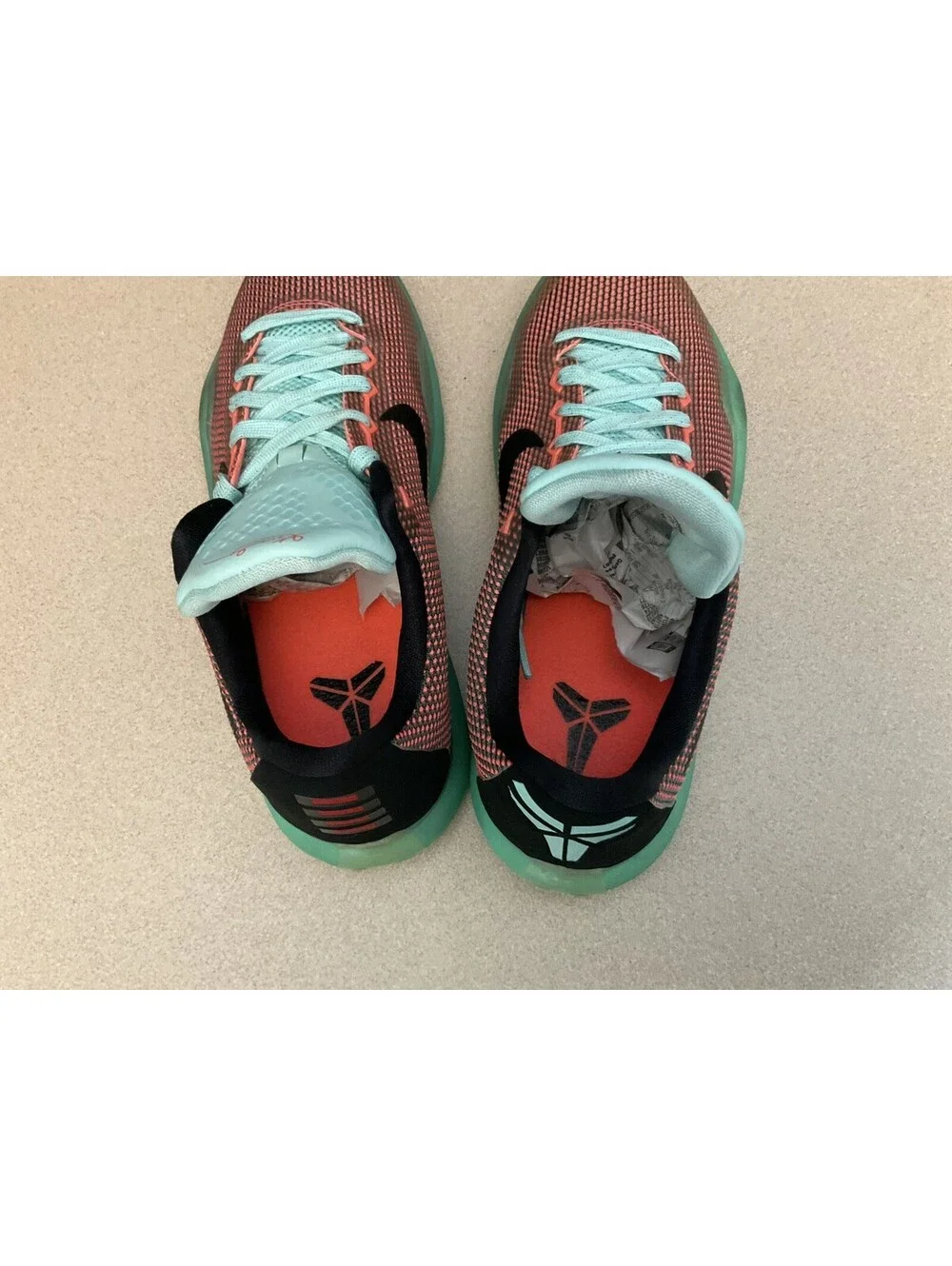 Youth’s Nike Kobe Bryant X 10 “Easter”Hot Lava Sunset Glow Shoes. Size 4.5Y.